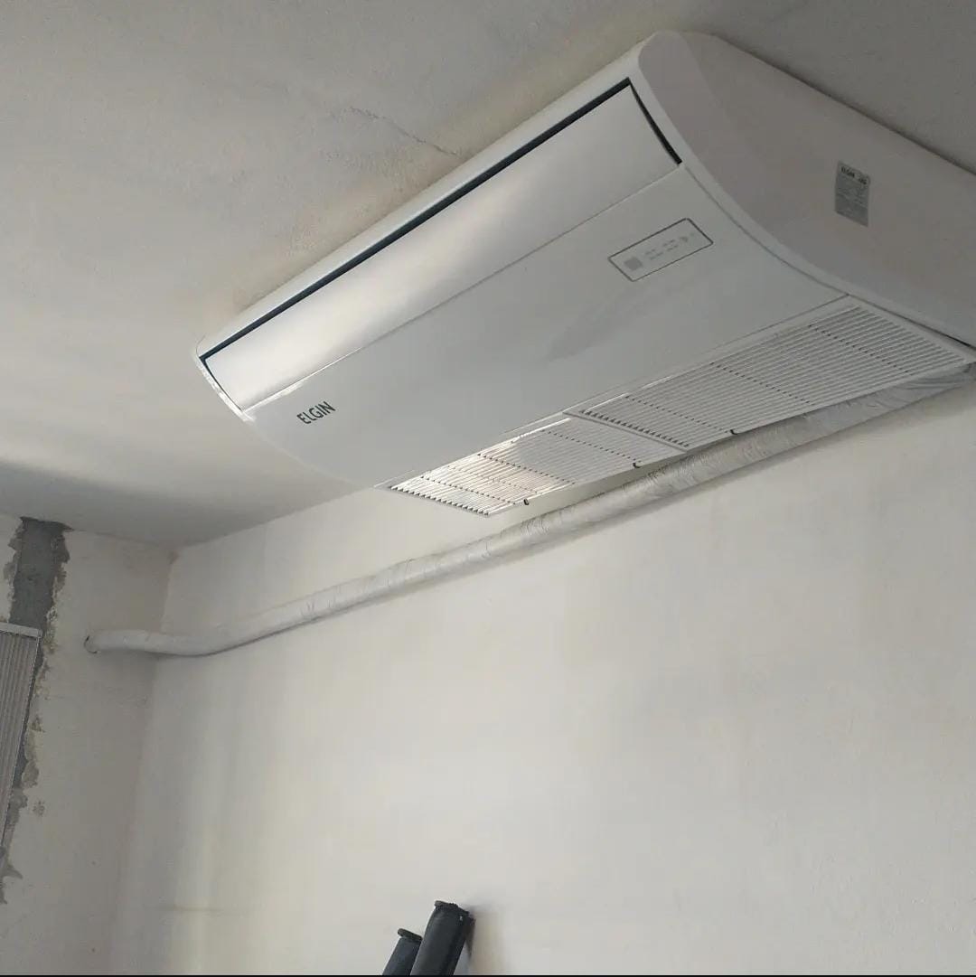Ar condicionado piso teto instalado